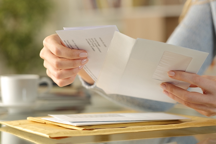 Tarifs postaux professionnels 2025