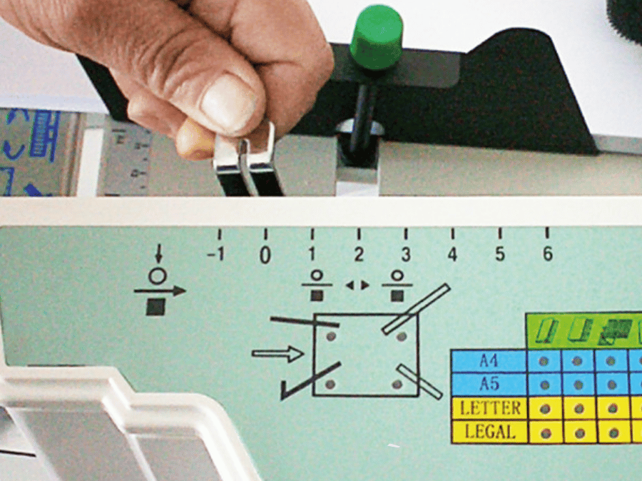 Falzmaschine PF-300 perfekte Falzergebnisse