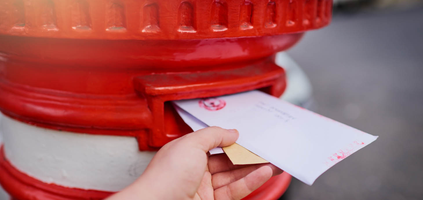 Savez-vous combien votre entreprise dépense en frais d'affranchissement ? Savez-vous combien votre entreprise dépense en frais d'affranchissement ?